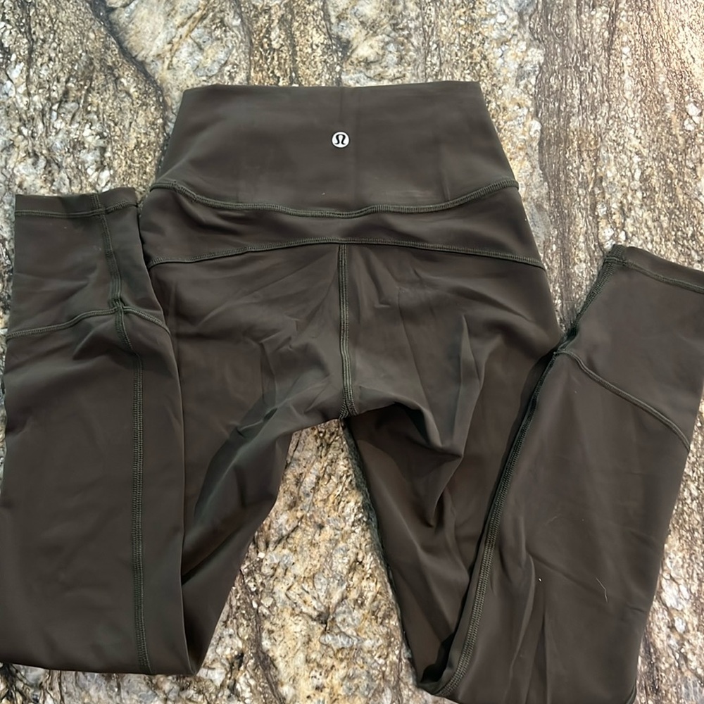 Green Lululemon Leggings